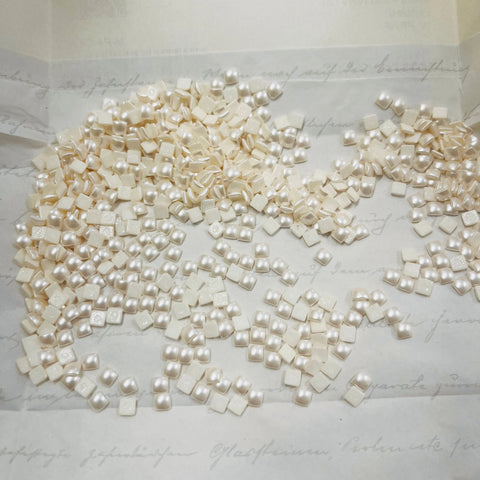 Swarovski hotfix crystal embellishments in white pearl, square and round pieces