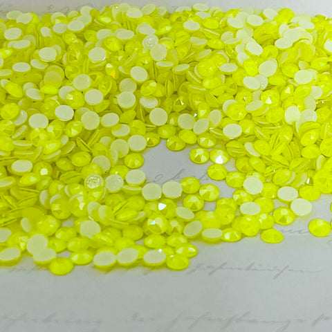 Austrian Crystal - No Hotfix - Article 2088 - CRYSTAL ELECTRIC YELLOW - SS20 (4.8 mm)