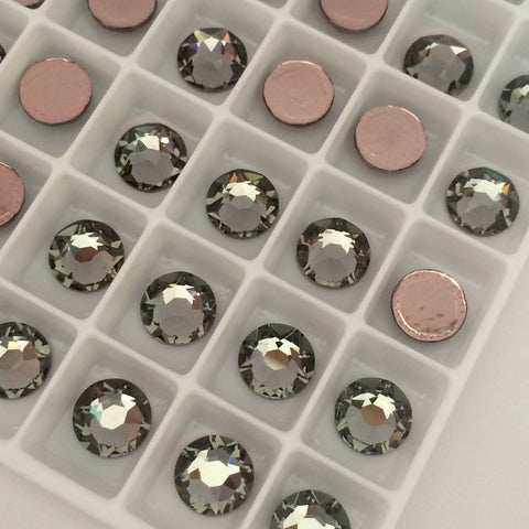 Swarovski Crystal - Hotfix - Article 2078 - XIRIUS Rose - Black Diamond