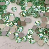 real image of chrysolite pale green crystals from swarovski 