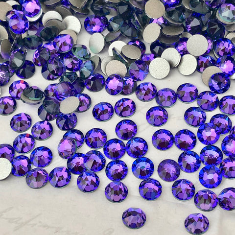 real photo of Swarovski Crystal flat back ss20 heliotrope a purple blue colour mix