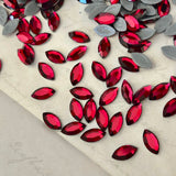 Austrian Crystal - Hotfix - Article 2200 - NAVETTE - SCARLET - 8 x 4 mm